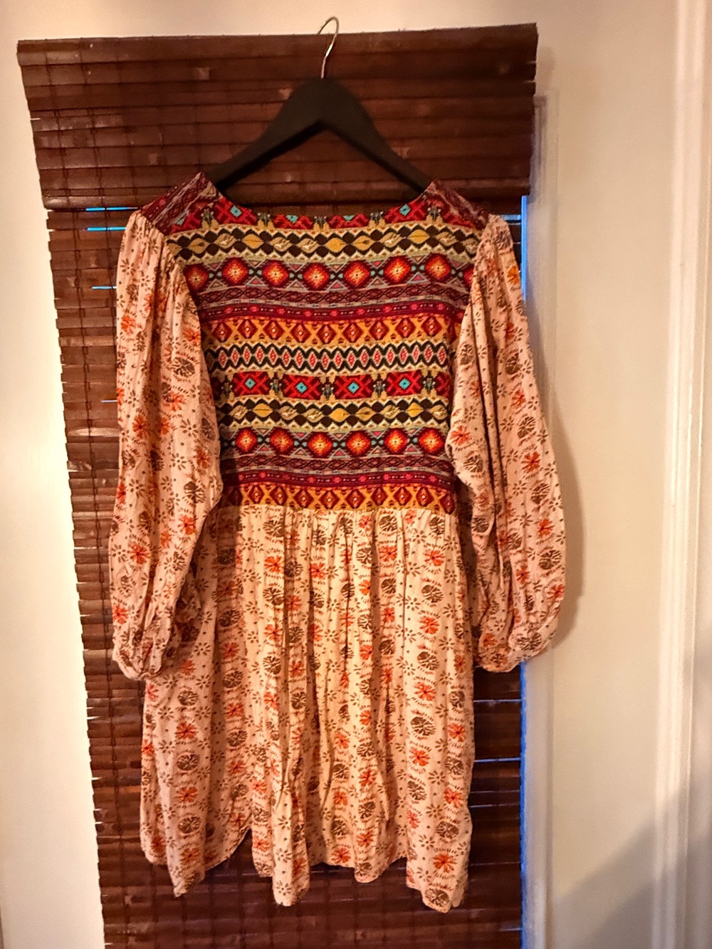 Umgee Boho dress Tunic with southwestern Embroidered Yoke - Picture 9 of 10